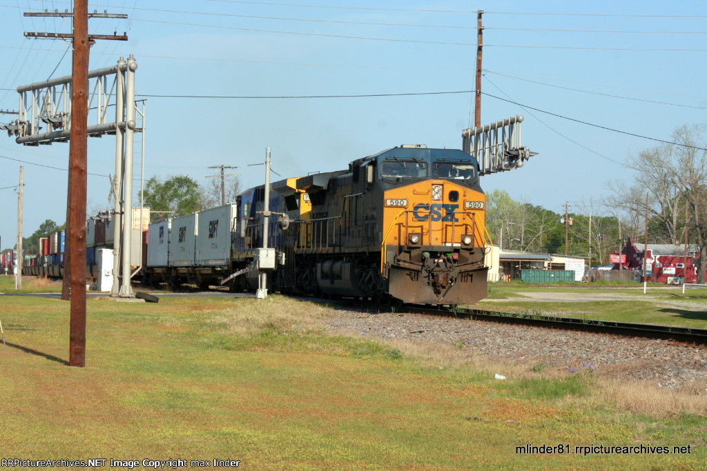 CSX 590